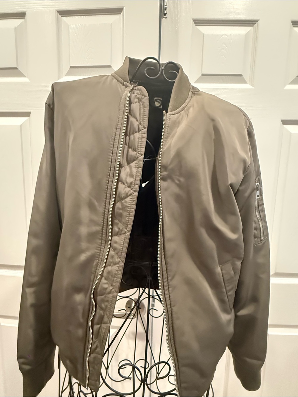 Olive green Bomber Jacket - Lightweight Casual